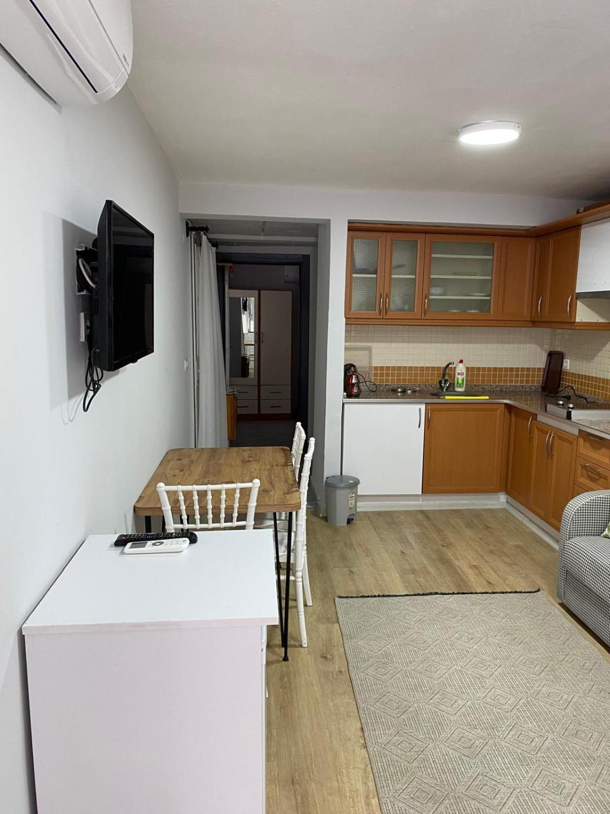 Izan Villa Bakis Apartments Bodrum ภายนอก รูปภาพ