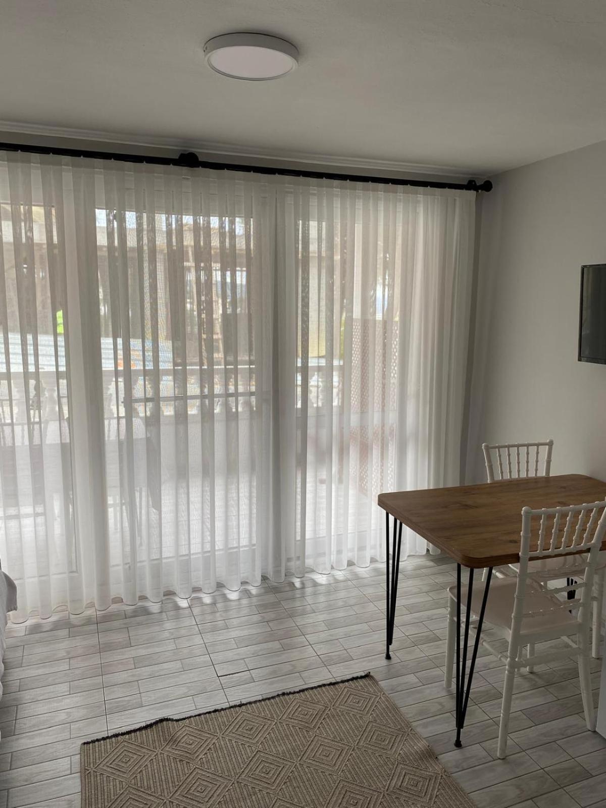 Izan Villa Bakis Apartments Bodrum ภายนอก รูปภาพ