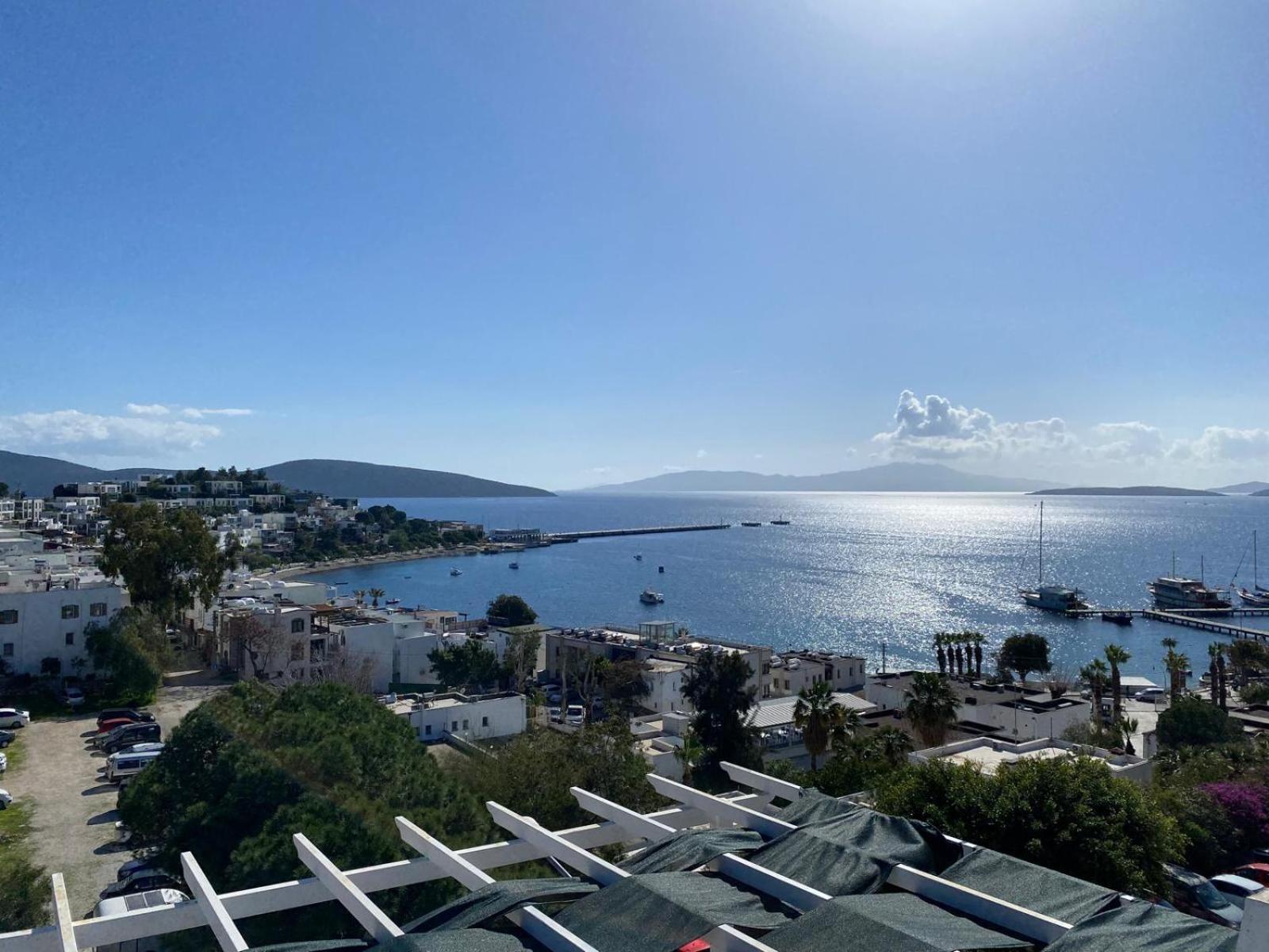 Izan Villa Bakis Apartments Bodrum ภายนอก รูปภาพ