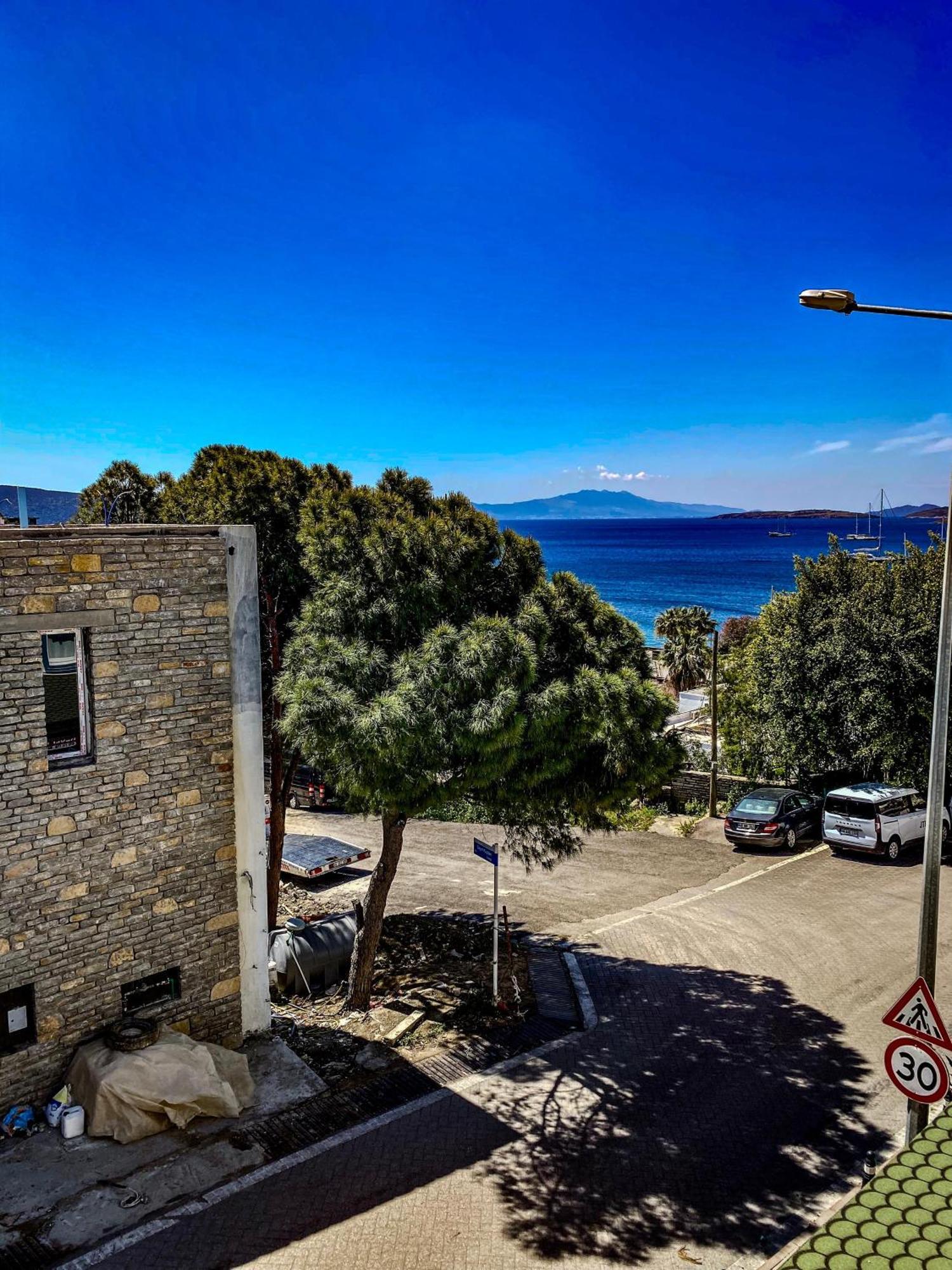 Izan Villa Bakis Apartments Bodrum ภายนอก รูปภาพ
