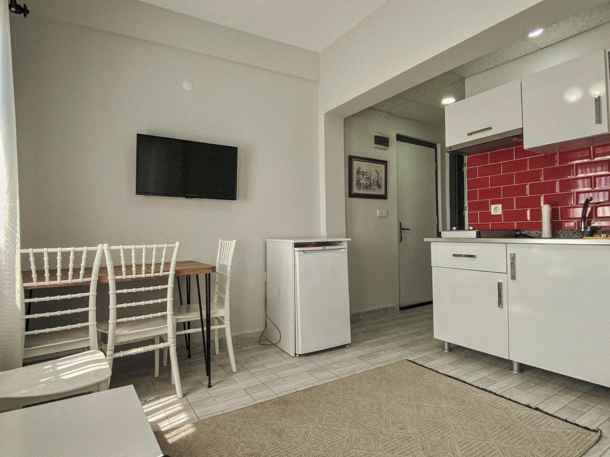 Izan Villa Bakis Apartments Bodrum ภายนอก รูปภาพ